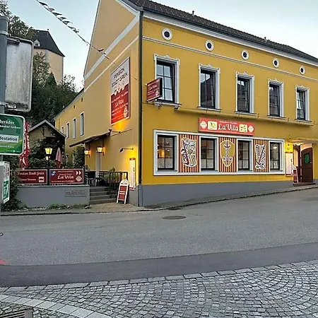 Stadt 3* Grein