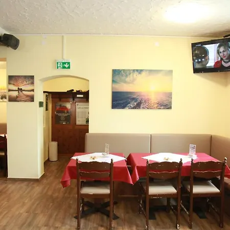 Stadt Hotel 3*